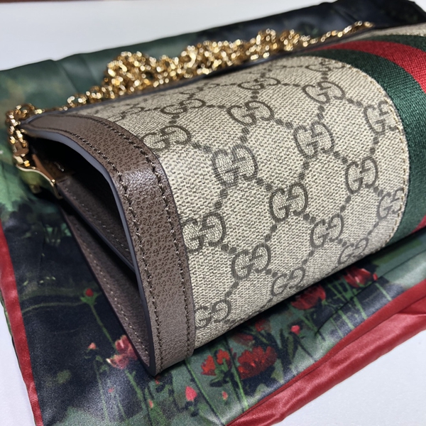 グッチバッグ内部構造