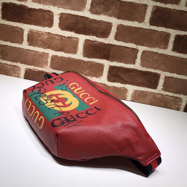 グッチバッグ背面デザイン