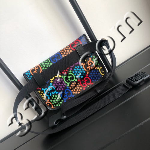 グッチバッグ背面デザイン