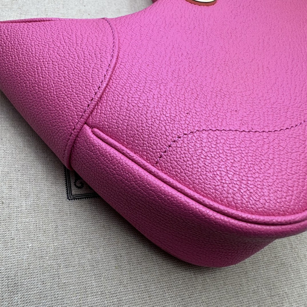 グッチバッグ素材ディテール