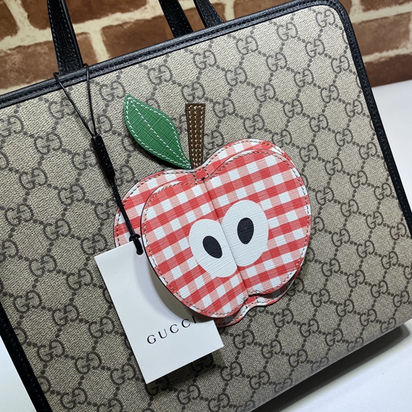 グッチバッグ素材ディテール
