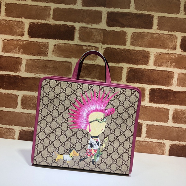 グッチバッグ正面デザイン