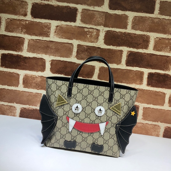 グッチバッグ正面デザイン