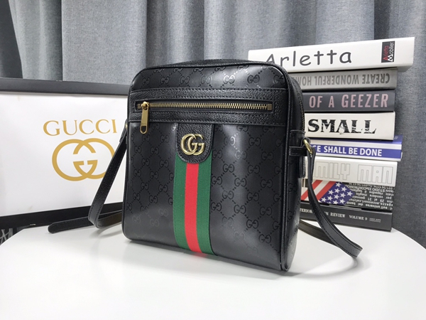 激安グッチバッグコピー側面デザイン
