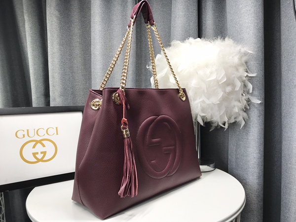 激安グッチバッグコピー背面デザイン