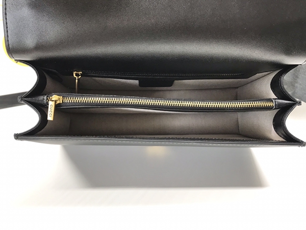 激安グッチバッグコピー着用イメージ