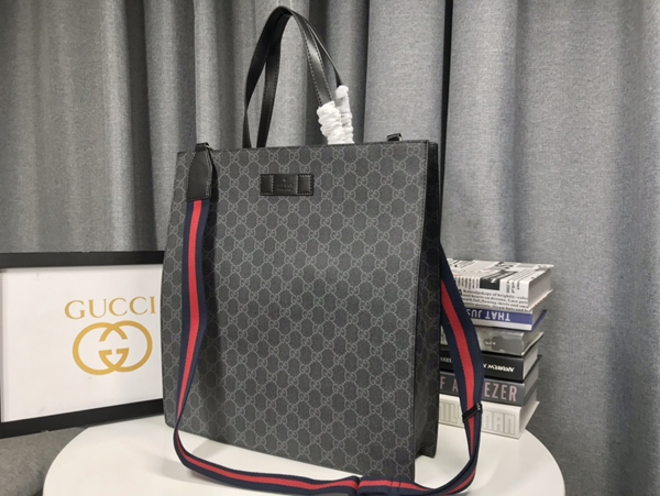 激安グッチバッグコピー側面デザイン