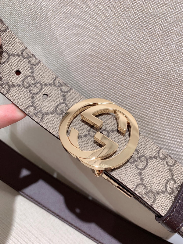 スーパーコピーグッチベルト側面デザイン