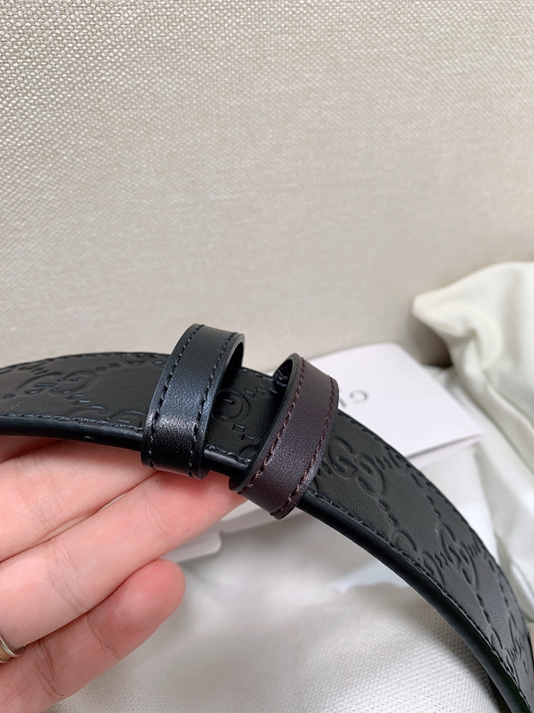 スーパーコピーグッチベルト素材ディテール