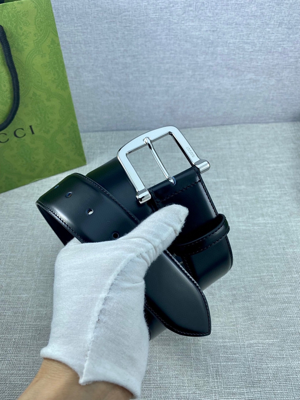 グッチベルト激安内部構造