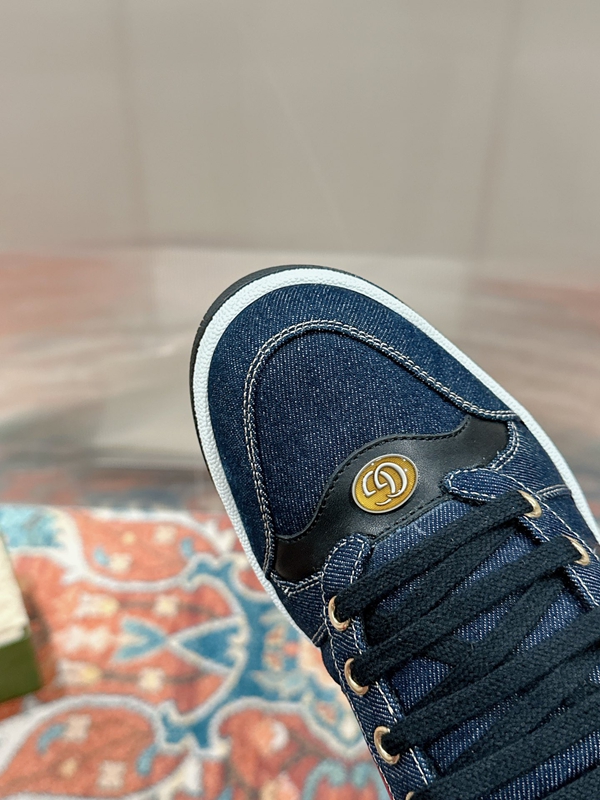 グッチ靴内部構造