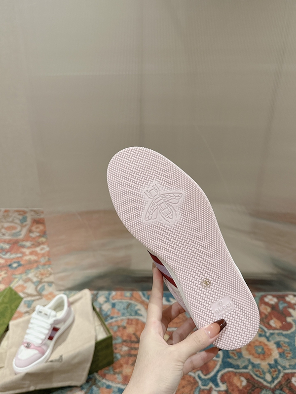 グッチ靴着用イメージ