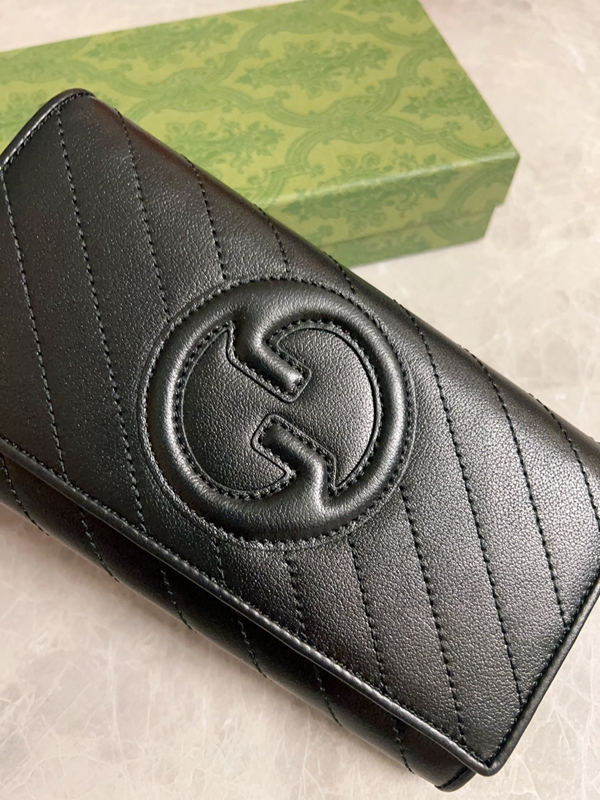 グッチ財布 レプリカ背面デザイン