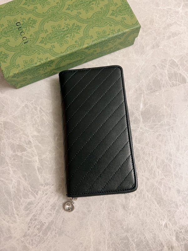 グッチ財布 レプリカ側面デザイン