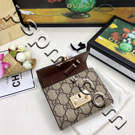 グッチ財布 レプリカ側面デザイン