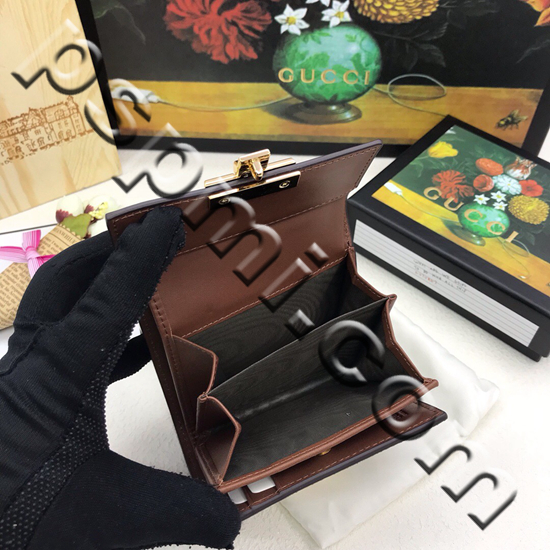 グッチ財布 レプリカ内部構造