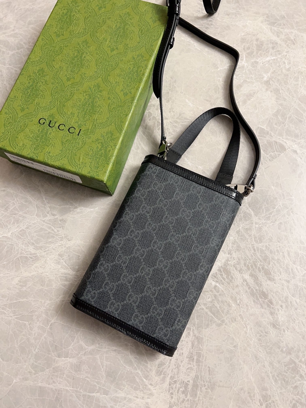 グッチ財布 レプリカ側面デザイン