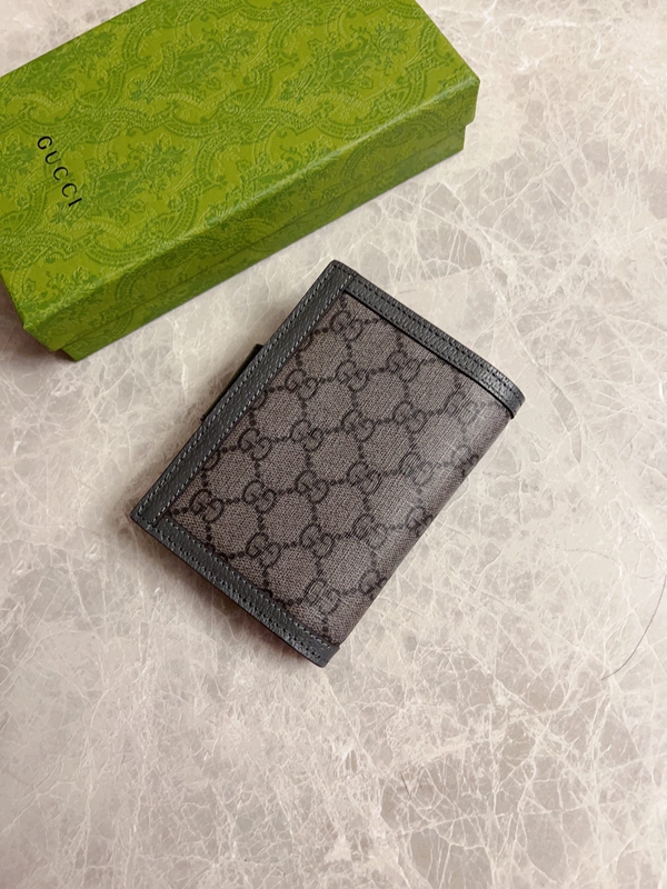 グッチ財布 レプリカ側面デザイン