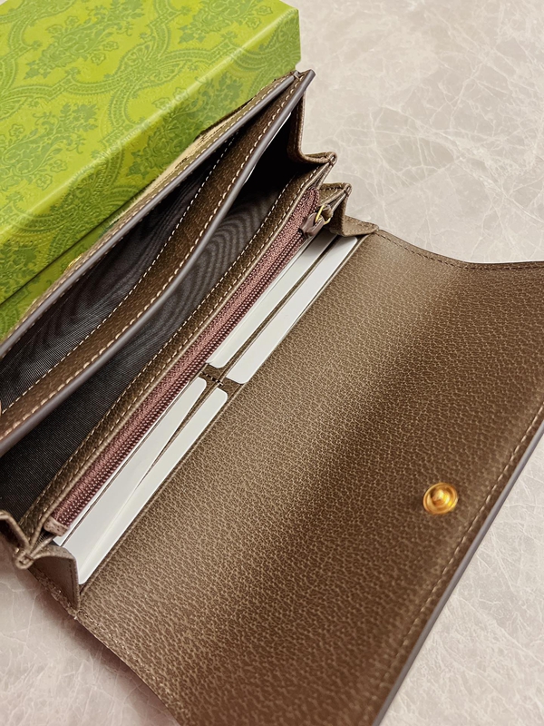 グッチ財布 レプリカ内部構造