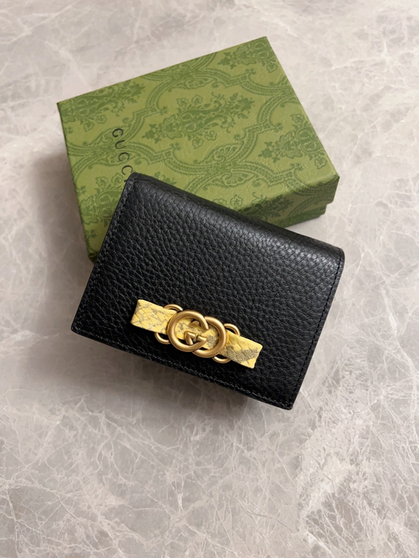 グッチ財布 レプリカ正面デザイン