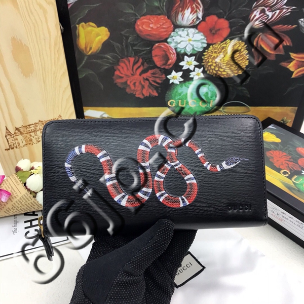 グッチ財布 レプリカ正面デザイン