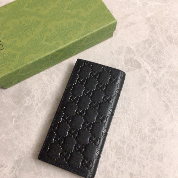 グッチ財布 レプリカ背面デザイン