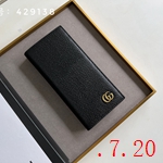 グッチ 二つ折り長財布 コピー