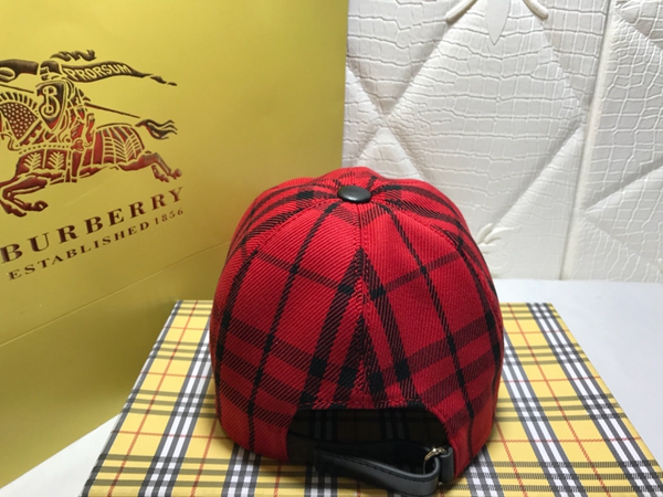 ブランド帽子側面デザイン