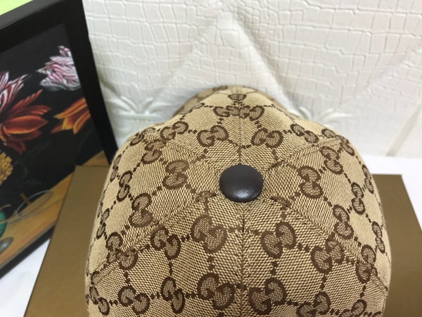 ブランド帽子内部構造