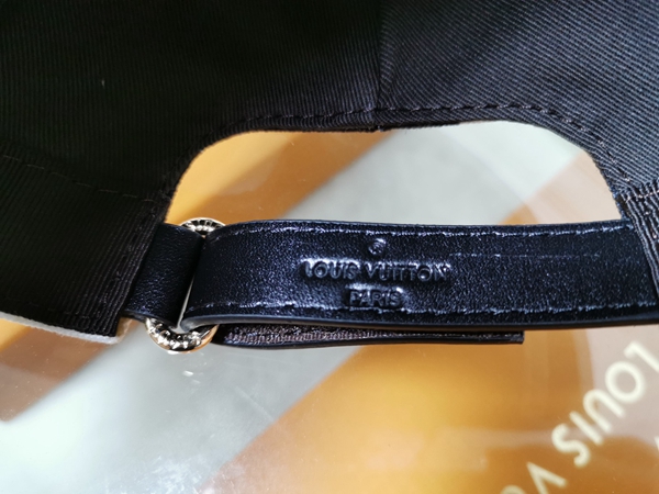 ブランド帽子着用イメージ