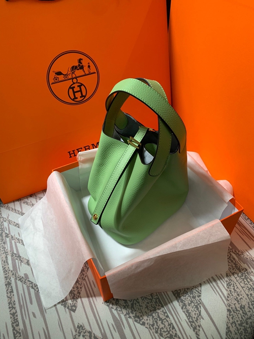 エルメス バッグ 激安内部構造