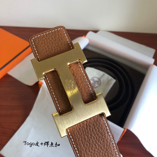 エルメスベルト正面デザイン