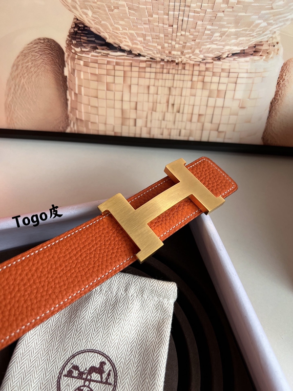 エルメスベルト正面デザイン