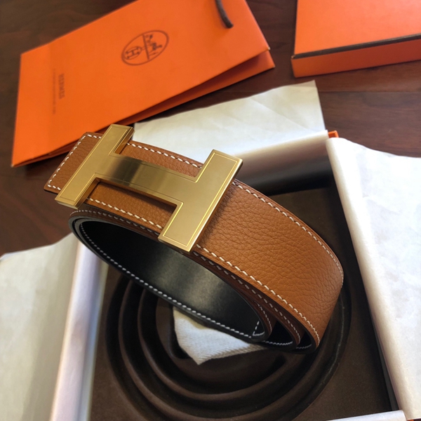 エルメスベルト背面デザイン