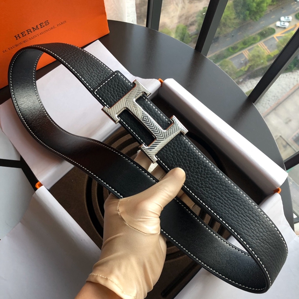 エルメスベルト着用イメージ