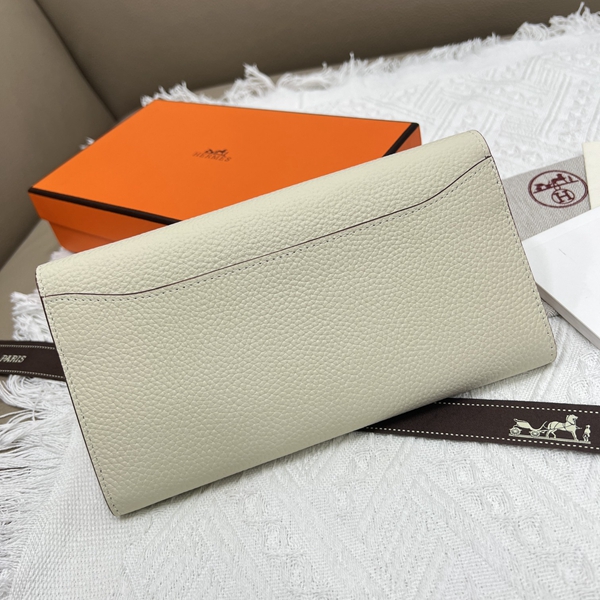 エルメス財布コピー背面デザイン