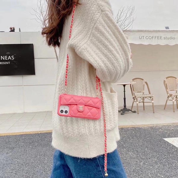 コピーブランド携帯ケース着用イメージ