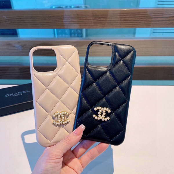 コピーブランド携帯ケース着用イメージ