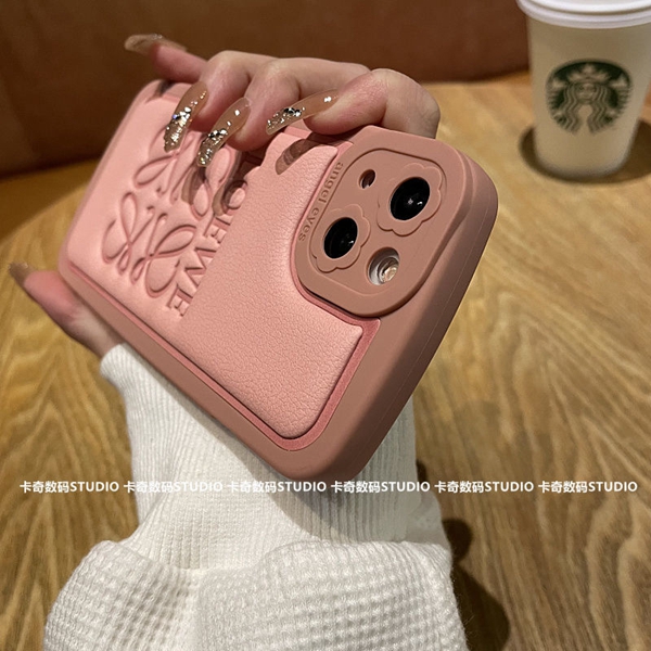 コピーブランド携帯ケース背面デザイン
