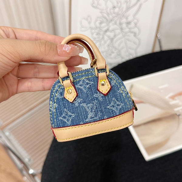 ブランドキーホルダー全体デザイン