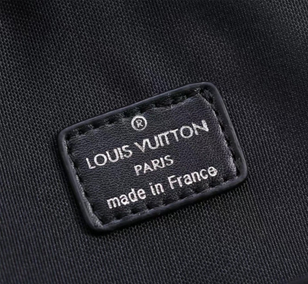 ルイヴィトンバッグ着用イメージ