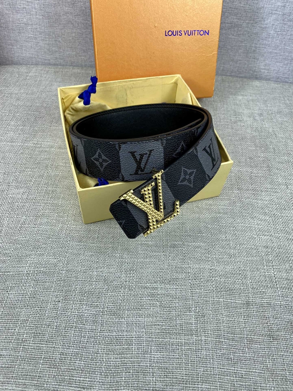 激安ルイヴィトンベルト内部構造