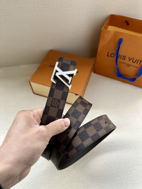 激安ルイヴィトンベルト内部構造