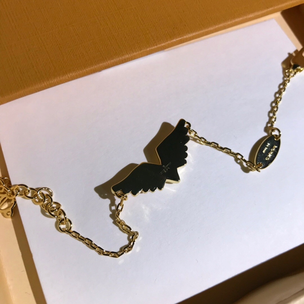 ルイヴィトンアクセサリー全体デザイン