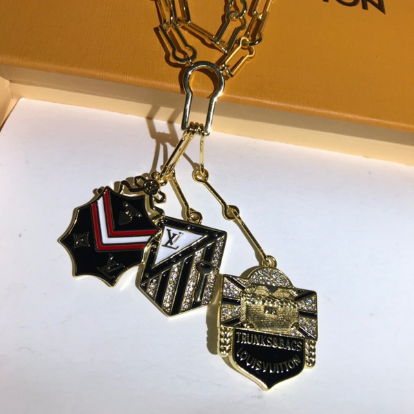 ルイヴィトンアクセサリー素材ディテール