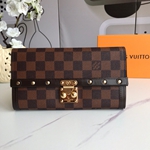 偽物ルイヴィトン二つ折財布 M60535