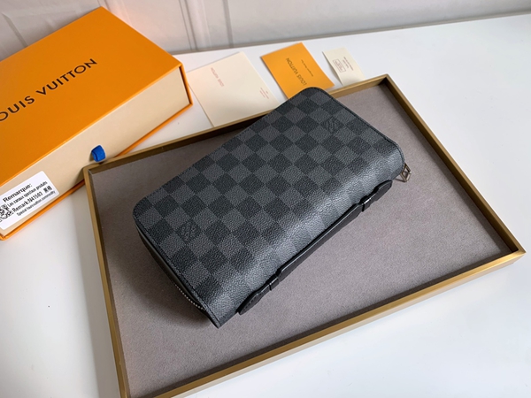 LVコピーウォレット背面デザイン