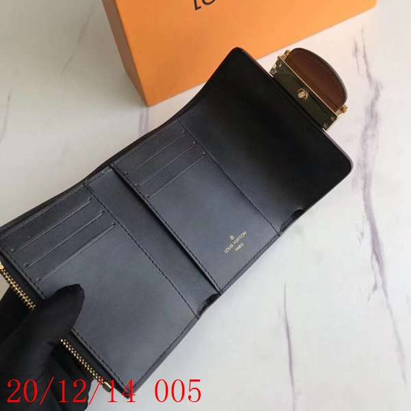 LVコピーウォレット素材ディテール