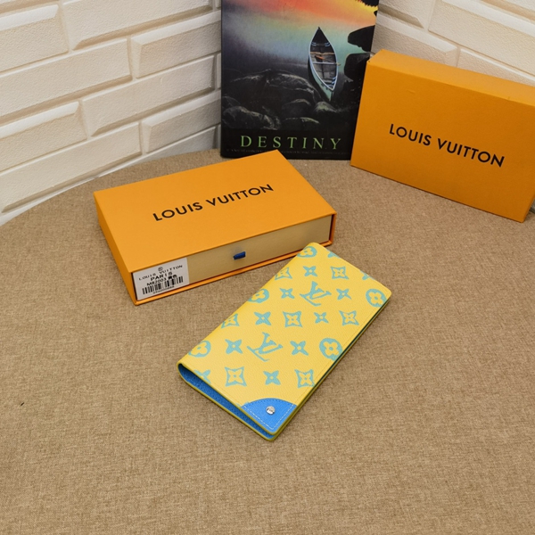 LVコピーウォレット角部分ディテール