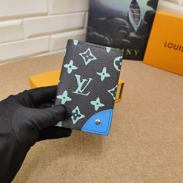 LVコピーウォレット正面デザイン